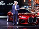 éf BMW Oliver Zipse pedstavuje koncept na autosalonu ve Frankfurtu.