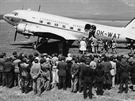 Dakota SA na letiti v Popradu. 50 léta