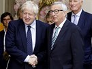 Britský premiér Boris Johnson se poprvé setkal s pedsedou Evropské komise...