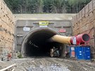 Tunel Debore se zaal razit loni v prosinci a nyn je hotovch 380 metr z...