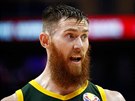 Australský pivot Aron Baynes