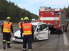 Na dlnici D5 ve smru na Prahu se srazila ti auta, nehoda omezila provoz (11....