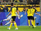 HRDINA OKAMŽIKU. Barcelonský gólman Marc-André ter Stegen za stavu 0:0 chytá...