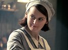 Sophie McShera ve filmu Panství Downton (2019)