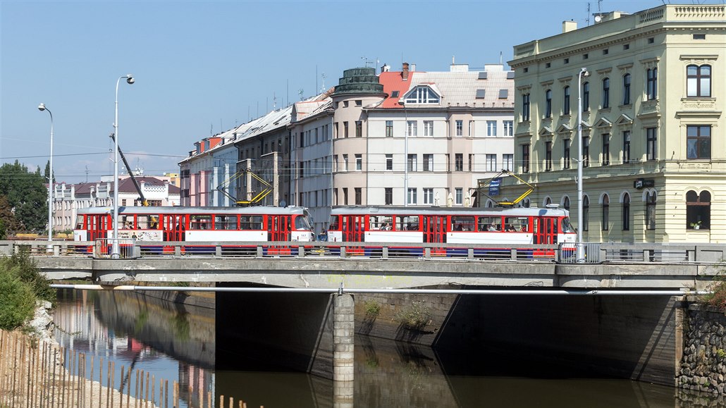 Most přes řeku Moravu na Masarykově třídě v Olomouci bude v rámci budování...