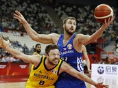 esk basketbalista Martin K bhem tvrtfinle MS s Austrli vyhrl souboj...