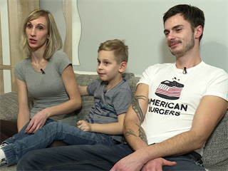 Kristýna se synem Markem a její přítel Pavel žijí v Liberci.