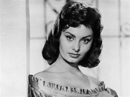 Sophia Lorenová ve filmu Pýcha a váe (1957)