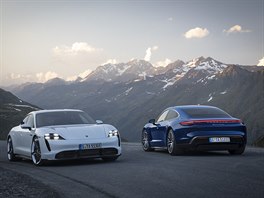 Nové Porsche Taycan Turbo S a Taycan Turbo