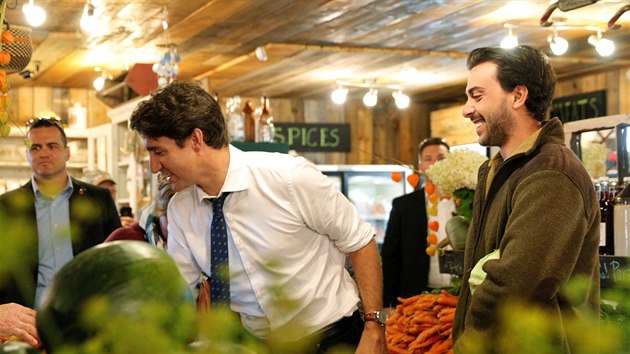 Kanadský premiérJustin Trudeau během předvolební kampaně (18. září 2019)