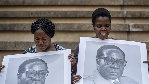 Zimbabwe se rozlouila s nkdejm dlouholetm autoritskm prezidentem Robertem Mugabem. (14. z 2019)