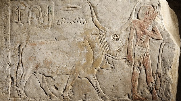 Vjev zachycujc pivdn hovzho dobytka byl pvodn soust nstnn vzdoby Anchiresovy hrobky.