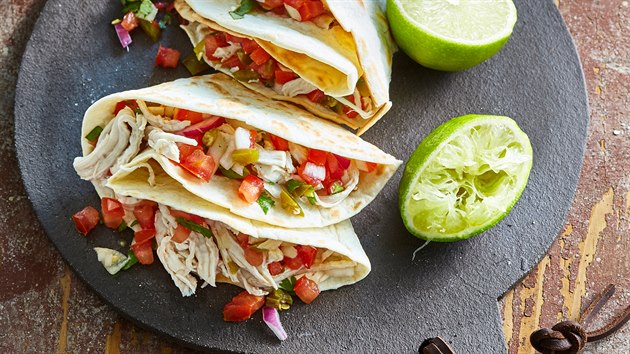 Tacos s limetkov�m ku�etem a pico de gallo