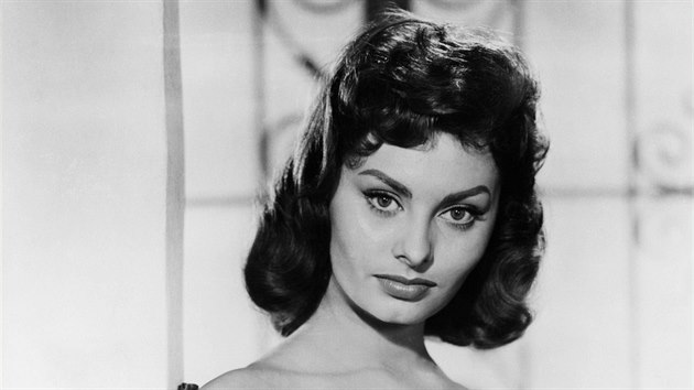 Sophia Lorenov ve filmu Pcha a ve (1957)