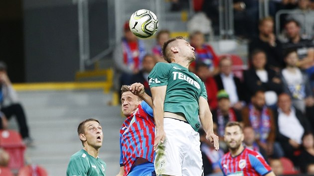 Jan Kopic z Plzně tentokrt hlavičkov souboj s jabloneckm Tomem Břečkou prohrl.