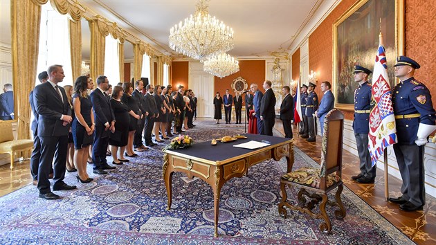 Prezident republiky Milo Zeman jmenoval 18. z 2019 v Praze soudce obecnch soud. (18. z 2019)