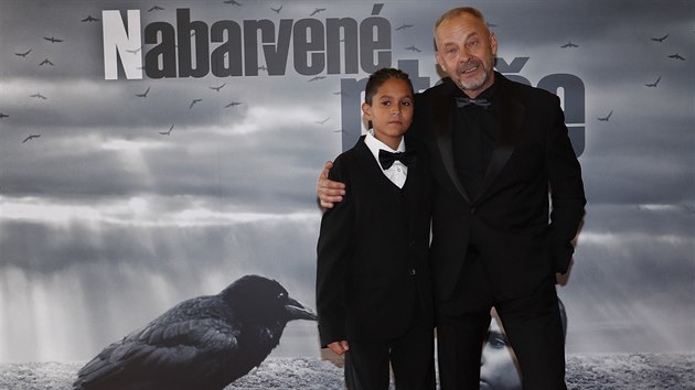 Petr Kotlár a Václav Marhoul na premiéře filmu Nabarvené ptáče (Praha, 11. září 2019)