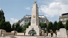 Pomník sovtské armády na Námstí svobody v Budapeti