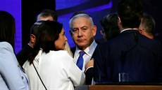 Uskupení Likud kolem premiéra Benjamina Netanjahua (na snímku) získalo v parlamentu po revizi o jedno keslo navíc.