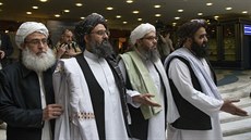 Tálibánská delegace dorazila na jednání v Moskv. (28. kvtna 2019)