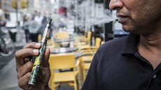 USA plánují  zakázat prodej elektronických cigaret s příchutí po celých USA....