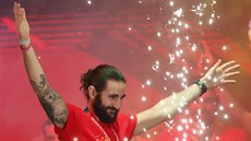 �pan�lský rozehráva� Ricky Rubio p�i oslavách sv�tového titulu