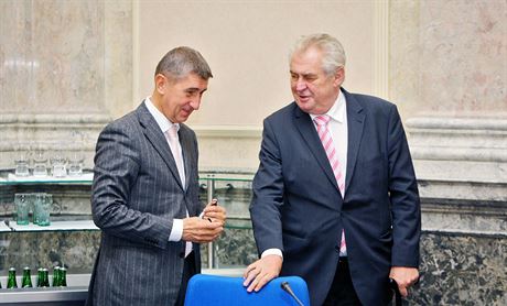 Premiér Andrej Babi s prezidentem Miloem Zemanem