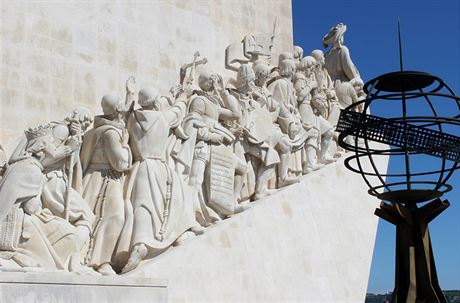 Kousek od lisabonského pístavu pipomíná tento památník objevitel slavnou...