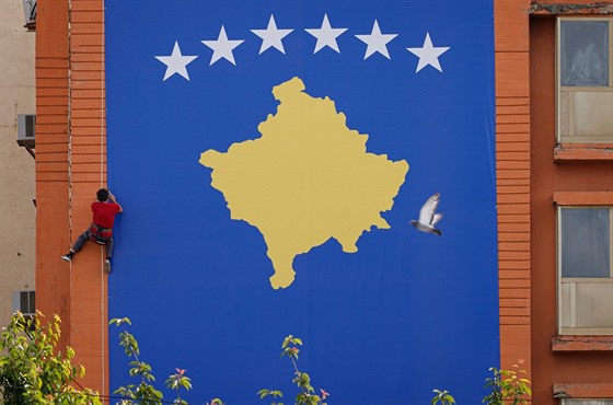 Kosovo si připomnělo dvacet let od konce války v Jugoslávii. (11. června 2019)
