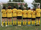 Vítzný tým Yellow Ladies ve svým dresech. (20. záí 2019)