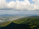 Z vrcholu Jetdu se otevírají jedinené pohledy na Liberec, Krkonoe, Jizerské...