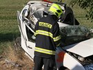 V obci Nížebohy na Litoměřicku havarovalo osobní auto. (21. září 2019)