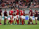 Ragbisté Walesu a Gruzie se zdraví po vzájemném utkání na MS v Japonsku, Wales...