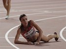 Znavená Diana Mezuliáníková po rozbhu osmistovky na mistrovství svta v Dauhá.