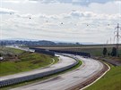 Stavba p�edposledn�ho chyb�j�c�ho �seku d�lnice D1 z Lipn�ka nad Be�vou do...