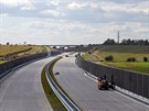 Stavba p�edposledn�ho chyb�j�c�ho �seku d�lnice D1 z Lipn�ka nad Be�vou do...