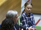 védská aktivistka Gréta Thunbergová poslouchá generálního tajemníka OSN...