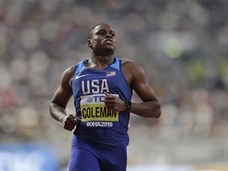 Americký sprinter Christian Coleman ovládl rozběh na 100 metrů na MS v Dauhá.