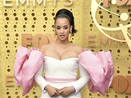 Dascha Polanco na cenách Emmy (Los Angeles, 22. záí 2019)