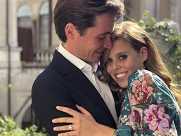 Edoardo Mapelli Mozzi a princezna Beatrice oznámili zasnoubení 26. záí 2019.