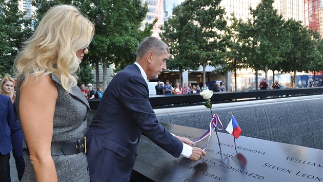 Premir Andrej Babi a manelkou Monikou navtvili v New Yorku pamtnk teroristickch tok z 11. z 2001 Ground Zero. (27. z 2019)