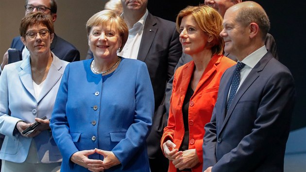 Nmeck kanclka Angela Merkelov na tiskov konferenci (20. z 2019)