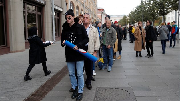 Demonstrace za proputn ruskho herce Pavla Ustinova. (18. z 2019)