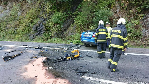 Dv auta se stetla u pindlerova Mlna (21. 9. 2019).