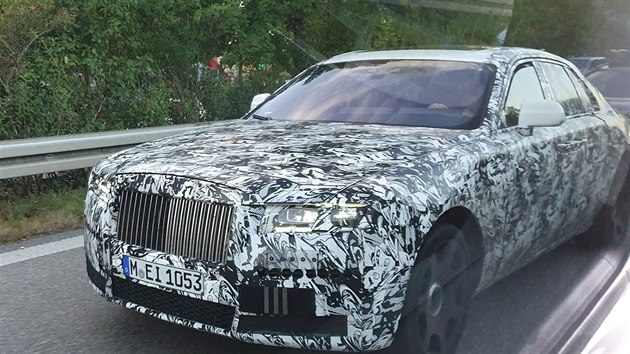 Maskovan Rolls-Royce Ghost nov generace