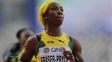 Jamajská sprinterka Shelly-Ann Fraserová-Pryceová vítzí v rozbhu stovky na...