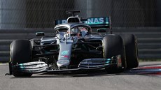 Lewis Hamilton ze stáje Mercedes na trati Velké ceny Ruska