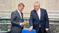 Premiér Andrej Babi s prezidentem Miloem Zemanem