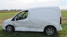 Do nehody na silnici I/53 na Znojemsku byly zapleteny tyi osobní a jeden...