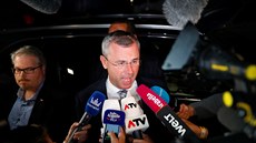 Lídr Svobodné strany Rakouska (FPÖ) Norbert Hofer reaguje na pedbné výsledky...